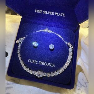 Cubic Zirconia Silver bracelet  and Earring Set